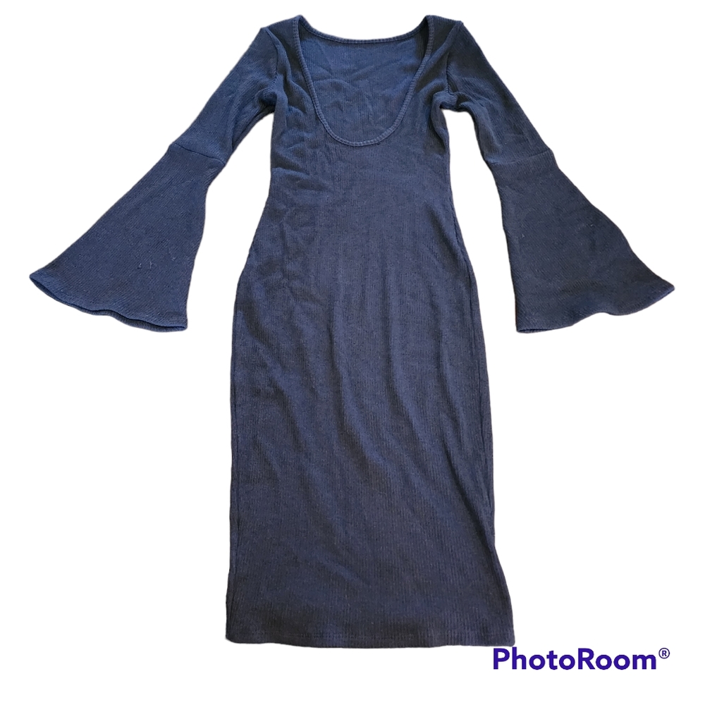 NWT Lulu's S navy blue bodycon dress with long bell sleeves